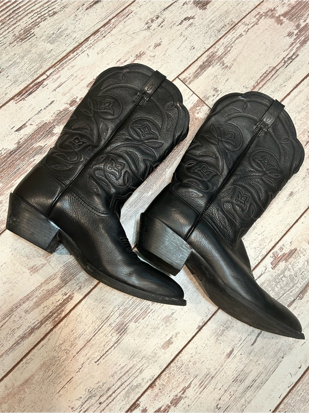 Ariat Black Embroidered Leather Western Mid-Calf Boots size 9.5B - Picture 3 of 5